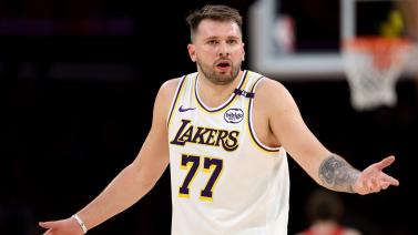 面对赛季中 面对赛季中